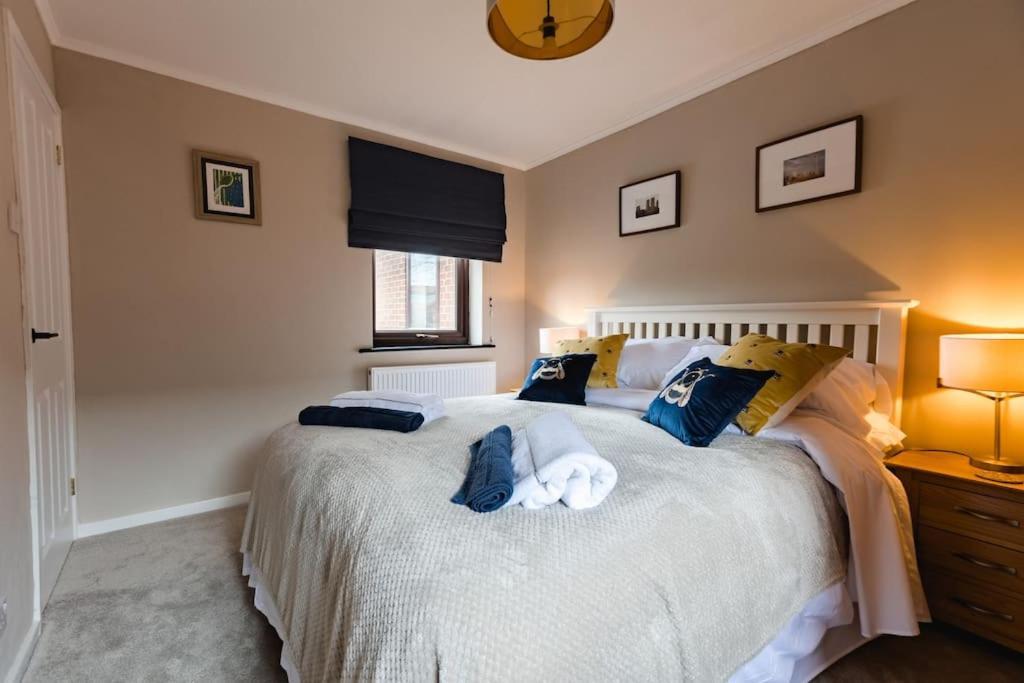 Hullidays》Marina Town House Apartman Kingston upon Hull Kültér fotó